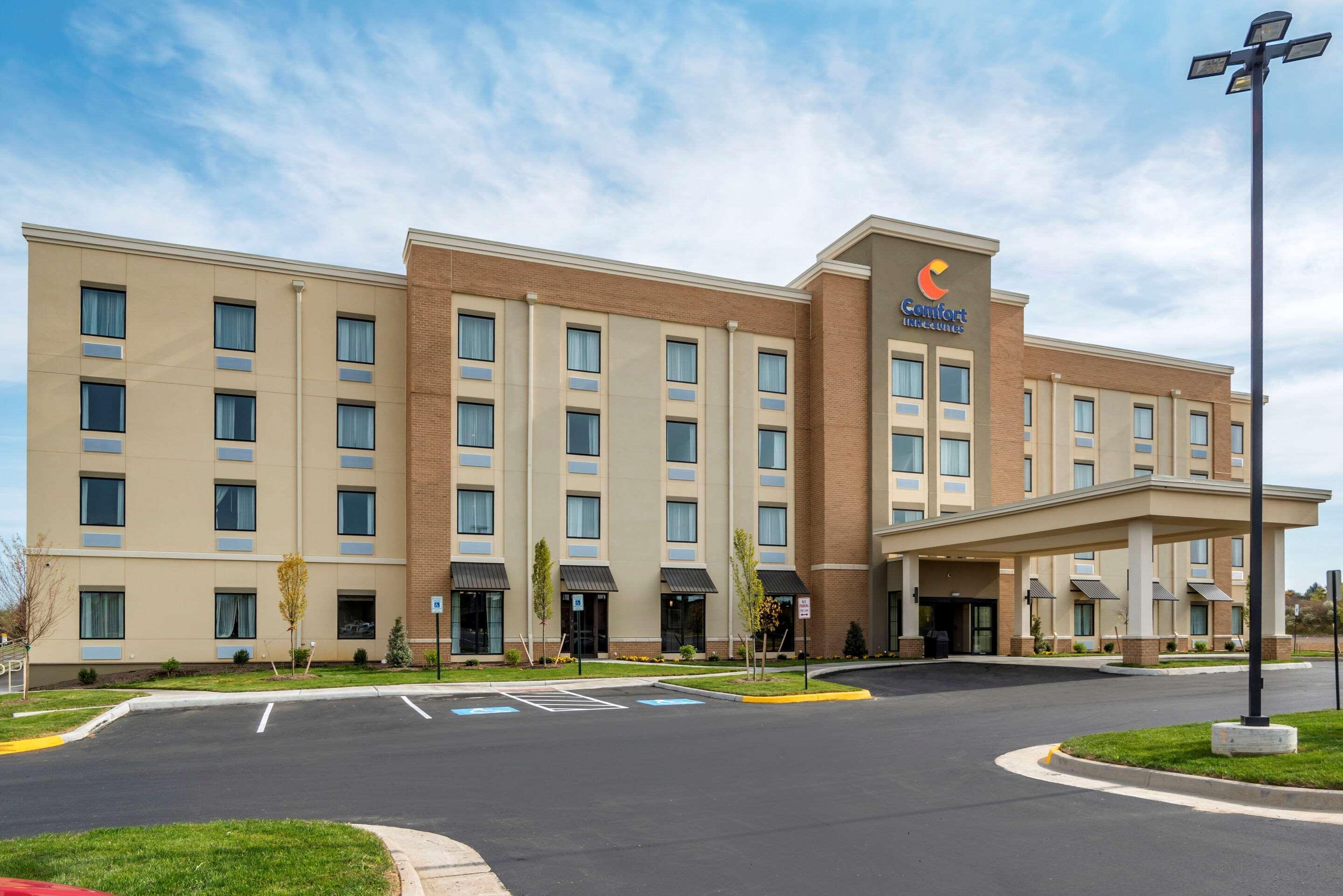 Comfort Inn & Suites Вінчестер Екстер'єр фото